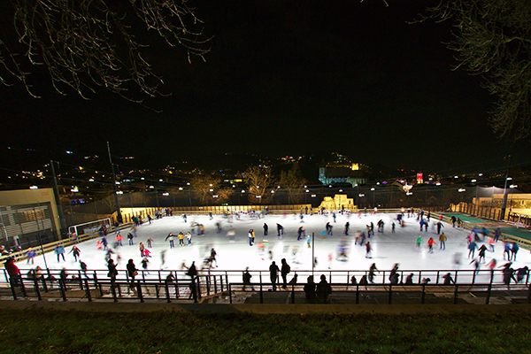 Pista de patinaje sobre hielo