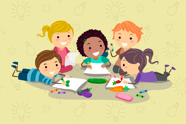 Niños y niñas dibujando