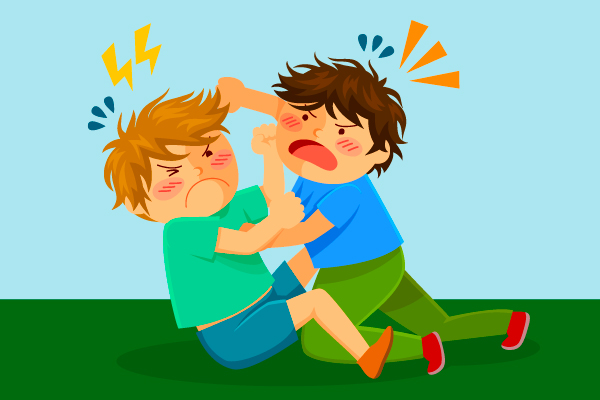 Niños peleando