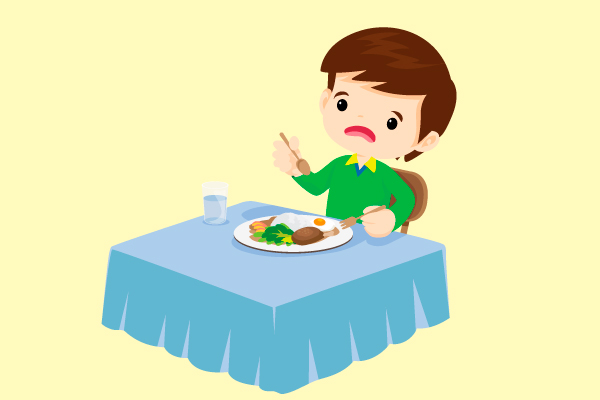 NIÑO ATRAGANTADO CON COMIDA