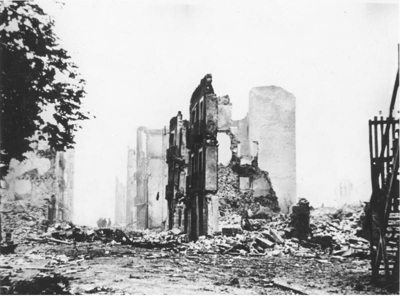 Guernica Bombardeo Ciudad Ataque Alemania Italia España